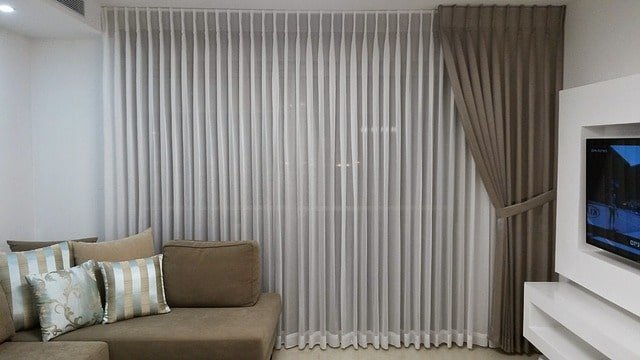bright-organized-room
